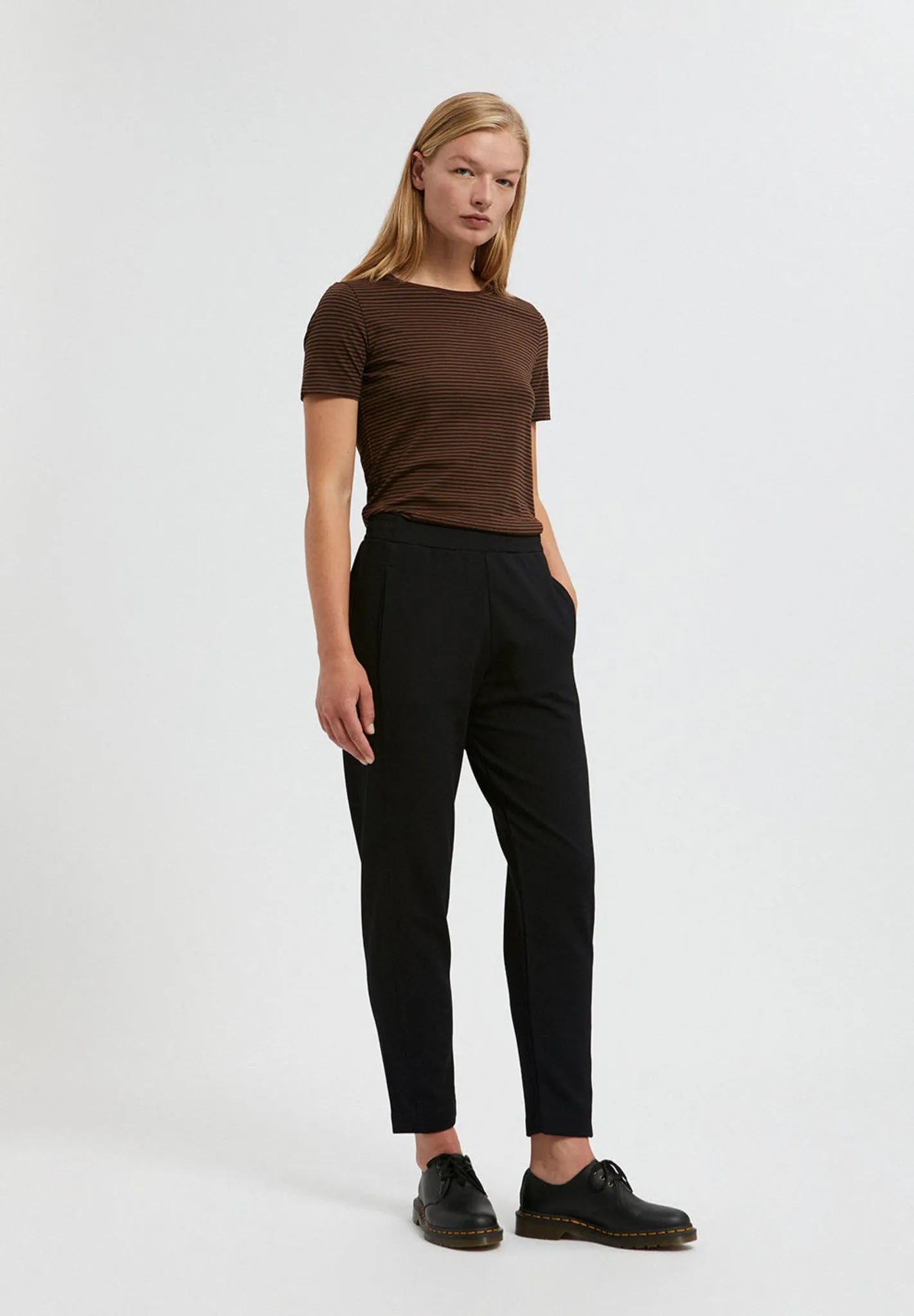 ARMEDANGELS Magdaalena trousers black women