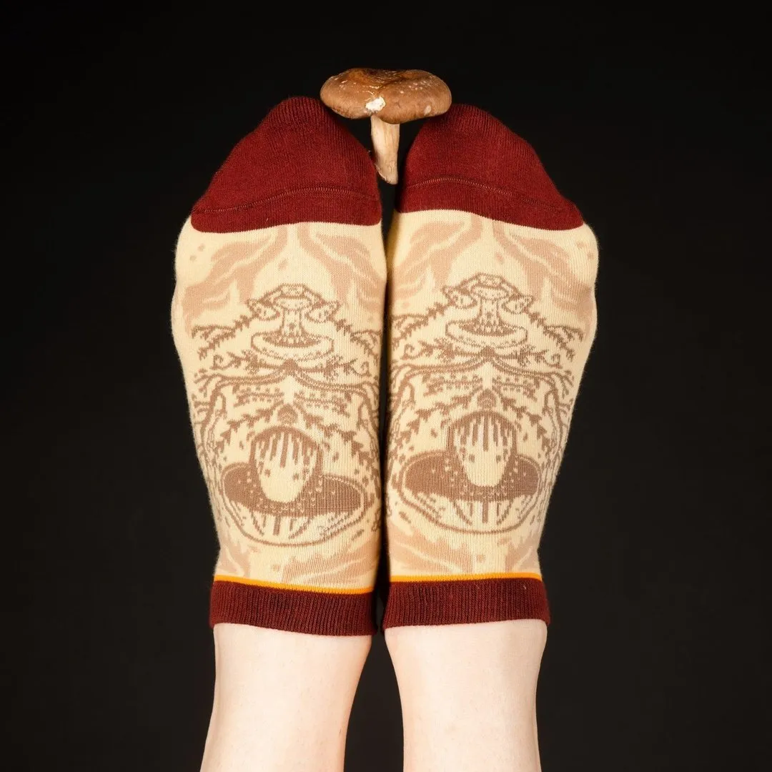 Death Cap Mushroom Ankle Socks