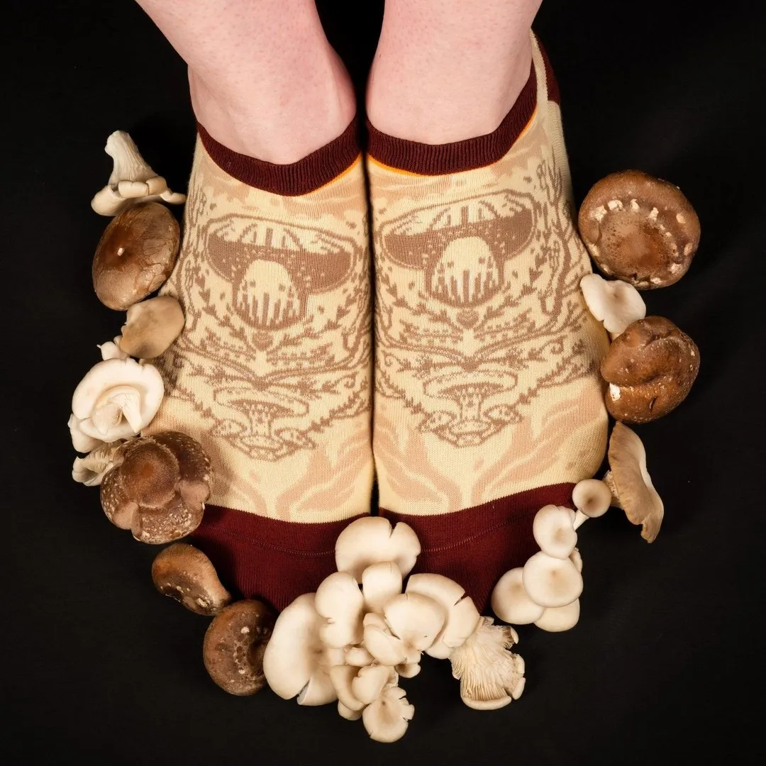 Death Cap Mushroom Ankle Socks