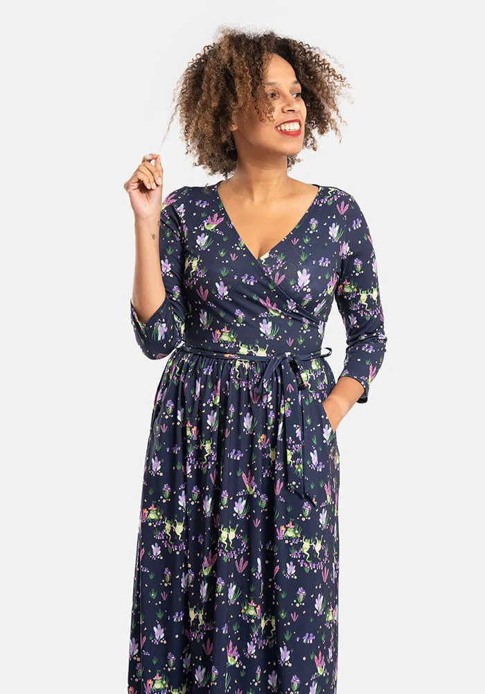 Hopscotch Dancing Frog Print Midi Dress